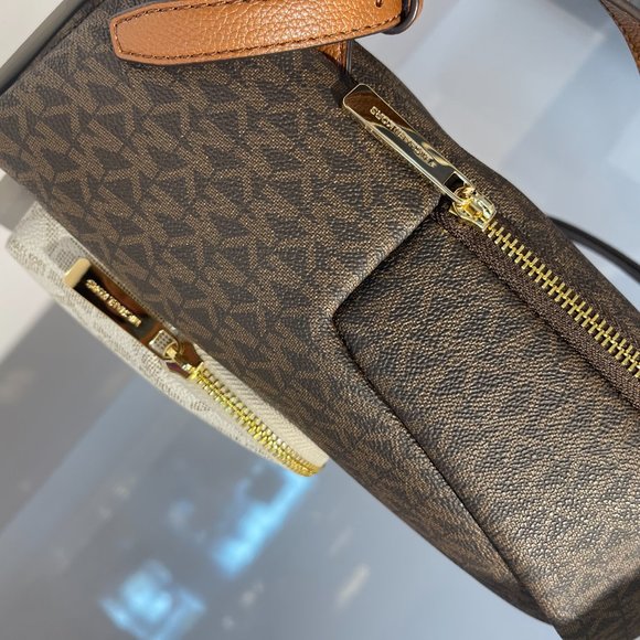 Michael Kors Erin M Backpack Brown Multi - Picture 5 of 11